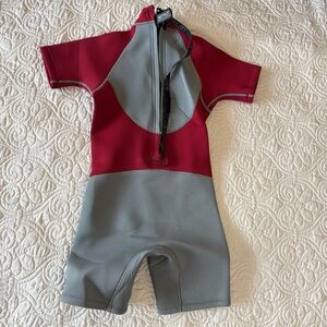 Jetpilot Red and Gray Short Sleeve Youth Shorty Wetsuit